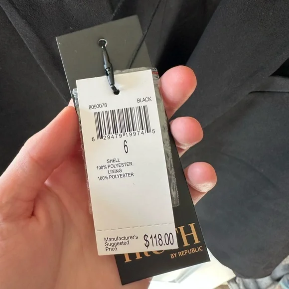 Truth by Republic Black Cropped Blazer with Gold Button - NWT but Minor Flaw - Picture 4 of 13